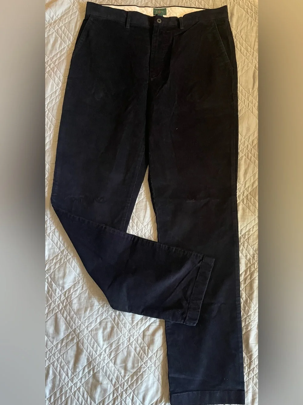J. CREW Broken-in Straight pant in stretch corduroy Midnight Navy W34 L36 CM717